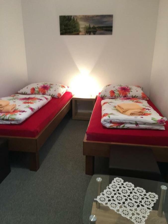 Ferienwohnung Eibenweg Gebsattel Exterior foto